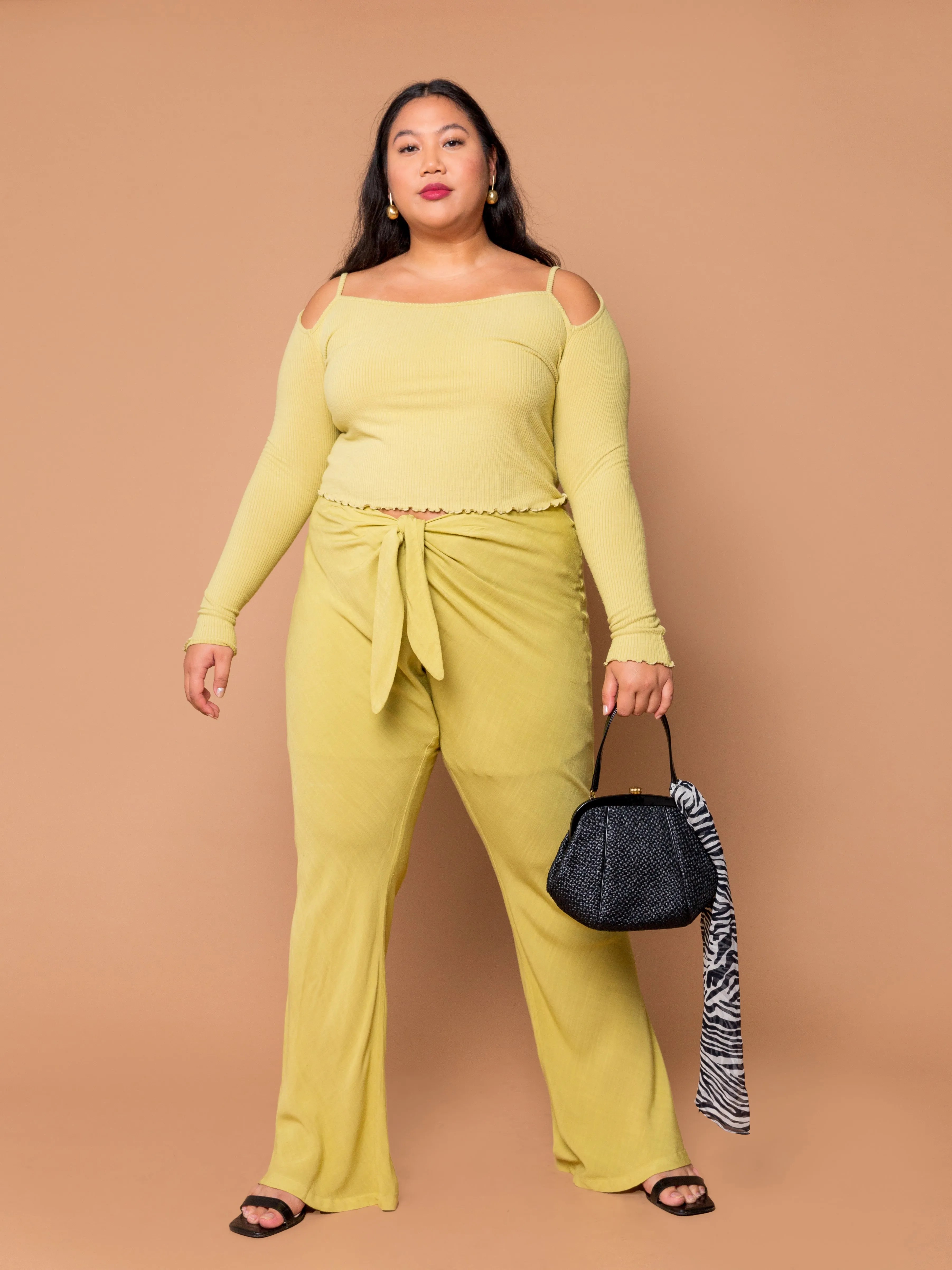 THE TIED SLIM FLARE PANT ~ Pear